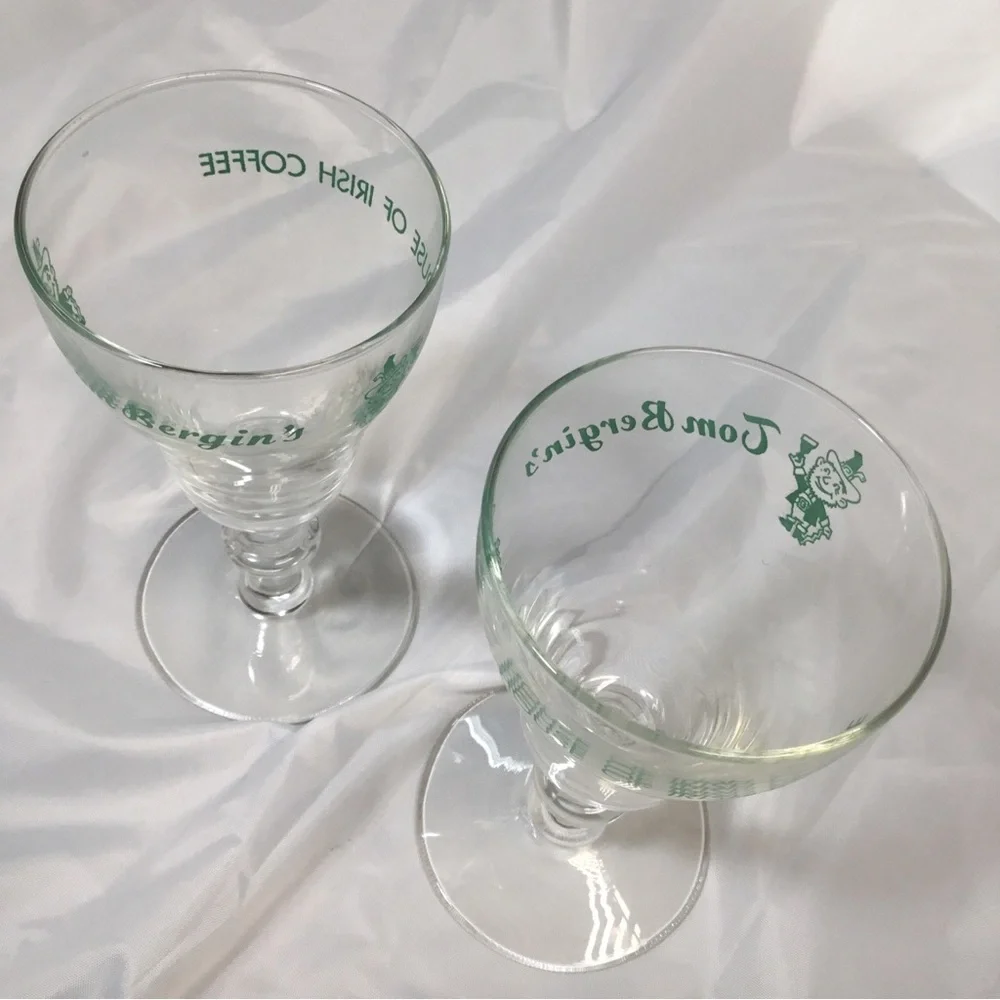 2 Tom Bergin’s House Of Irish Coffee Glasses 5.5” Leprechaun Stem VTG Green